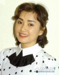 '70년대 톱' 정윤희, 압구정 현대아파트 경매로…20년 살던 집 왜? - 조선일보 > 연예 > 연예 일반 '70년대 톱' 정윤희, 압구정... 