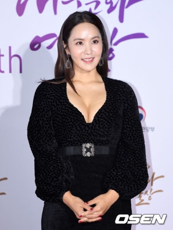 '최동석' 박지윤, 방귀 뀐 놈이 성내는 꼴..아나운서 맞나(종합)[Oh!쎈 이슈] | 조선일보 AMP '최동석' 박지윤, 방귀 뀐 놈이 성내는...