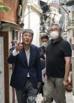 [포토] 쪽방촌 찾은 정문헌 종로구청장