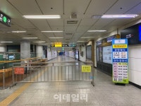 “귀가 부담 덜었다”…심야 지하철 운행에 ‘반색’