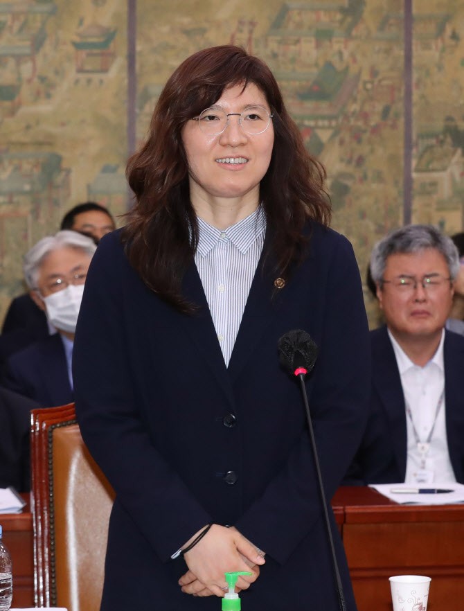 장미란 차관, 파리 올림픽 선수 소개 사고로 국민들 실망…IOC와 협조할 것