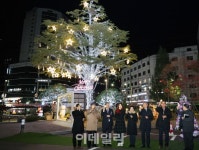 [포토] 구로구청 매력정원 앞 성탄트리 점등