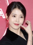 장예찬 웹소설 공방에 아이유 팬들도 반발…엄정 조치·언급 불쾌 - 헉스 장예찬 웹소설 공방에 아이유 팬들도 반발…엄정 조치·언급 불쾌