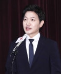 [단독] 두 번의 퇴사 김정근 아나운서 아내 이지애 응원…MBC 감사(인터뷰) - 헉스 [단독] 두 번의 퇴사 김정근 아나운서 아내 이지애 응원... 