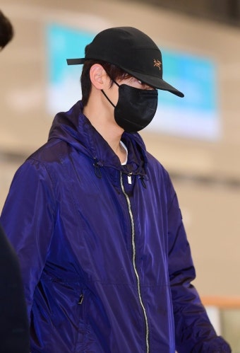 아스트로 차은우, 故 문빈 비보에 美서 급거 귀국…슬픔 속 빈소행 - 헉스 아스트로 차은우, 故 문빈 비보에 美서 급거 귀국…슬픔 속 빈소행