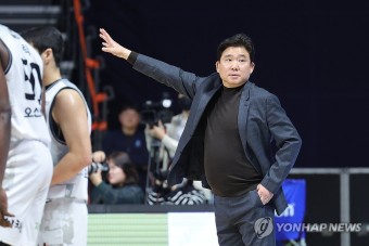 포모스 김승기 감독, 공격과 수비 모두 강화한 소노…이정현·이재도 중심으로 새 시즌 준비 완료 김승기 감독, 공격과 수비 모두 강화한 소노...