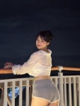 포모스 야외에서 돌핀 착용한 명아츄 인스타 야외에서 돌핀 착용한 명아츄 인스타