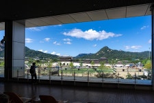 포모스 대한민국역사박물관 새로 생긴 경복궁 뷰카페  대한민국역사박물관 새로 생긴 경복궁 뷰카페 