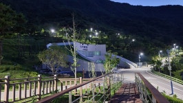 자굴산 자연휴양림 - |