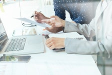에즈컨설팅 | Business people meeting to discuss . Photo | Free Download