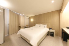 전주 브라운도트 중화산동점, 전주 완산구·완주, 전북 - 여기어때 특가