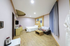 공주 첼로, 공주·동학사, 충남 - 여기어때 특가