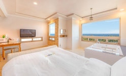 ‘속초’ 숙소, 호텔, 펜션 특가 예약 - 여행할때 여기어때