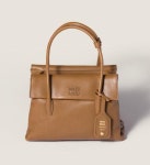 26SS 미우미우 토트백 5BA302VOWO2IFP F0039 LEGNO :: 구하다