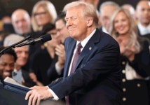 한국일보 : 오피니언 > 트럼프 2기 시대