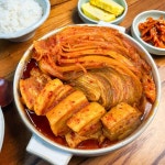 🧡촉촉 육즙가득🧡묵은지 돼지고기김치찜 650X 2팩 [원산지:작품정보참조] | 아이디어스 🧡촉촉 육즙가득🧡묵은지 돼지고기김치찜 650X... 