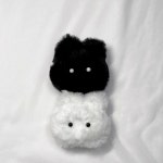 [몽몽샵] 1+1, 색상추가 미니 깜몽&백몽 키링 | 아이디어스 아이디어스