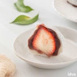 🍓딸기농장이 매일 직접만드는 수제 생딸기찹쌀떡🔥 | 아이디어스 🍓딸기농장이 매일 직접만드는 수제 생딸기찹쌀떡🔥