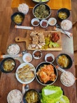 백봉설원(영월백봉오골계농장) | 작가 피드 백봉설원(영월백봉오골계농장)