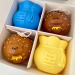 🍯 꿀빵에 빠진 곰돌이 캔들 복주머니 선물포장 | 아이디어스 🍯 꿀빵에 빠진 곰돌이 캔들 복주머니 선물포장