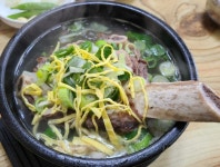 [신규입점할인]가마솥 대왕 갈비탕(갈빗대1대-1kg) | 아이디어스 [신규입점할인]가마솥 대왕 갈비탕(갈빗대1대-1kg)