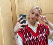 알미 | 스토리  알미