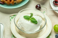 [250g]촉촉한 산미없는 버니앤포니 스타일 그릭요거트 | 아이디어스 [250g]촉촉한 산미없는 버니앤포니 스타일 그릭요거트