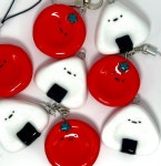 토마토,삼각김밥워리스톤 키링 | 아이디어스 토마토,삼각김밥워리스톤 키링