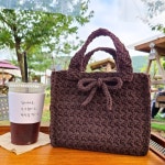 🎀리본 스퀘어백🎀 손뜨개가방 | 아이디어스 🎀리본 스퀘어백🎀 손뜨개가방