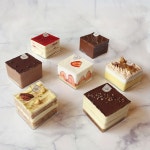 [생일]보틀 딸기생크림 티라미수 케이크 발렌타인데이 | 아이디어스 아이디어스