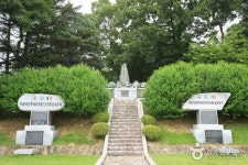 지평지구전투전적비, 여주 양화나루. For more... 지평지구전투전적비, 여주 양화나루. For more Attractions... 