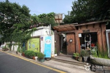 한국 서울 인기 명소｜네티즌이 추천하는 서울 인생샷 명소 총정리, 차량으로 방문 시 더욱 편리한 울라스튜디오 - KKday 한국 서울 인기 명소... 