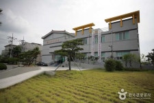 Gyeongnam recommend Attractions｜How can I not go to 합천박물관 and 함안문화원 when I rent a car to Gyeongnam? There are... 