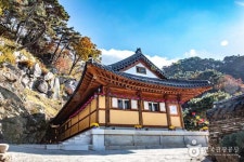 한국 경상남도 추천 명소｜경상남도 렌트카 여행에 빠질 수 없는... 명소｜경상남도 렌트카 여행에 빠질 수 없는 명소인 청룡대각석, 백련암... 