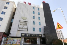 LU Hotel - 엘유 호텔 - KKday LU Hotel -  엘유 호텔