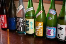 사카나 이치즈 초쿠에이 우오 돈야(홋카이도 사카나 이치즈 직판 생선 도매업자) | 좌석 예약... 사카나 이치즈 초쿠에이 우오 돈야(홋카이도... 