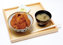 교토 황궁 주변 | 돈까스 Niigata Katsudon Tarekatsu（新潟カツ丼タレカツ 高倉六角店）| 좌석 예약 전용 - KKday 교토 황궁 주변... 