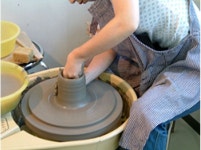 초급 (물레 A 강좌) - KKday [도쿄 도자기 체험] 도자기를 직접 만들어보고 전문가처럼 느껴보세요! 초급 (물레 A 강좌)