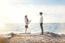 서울 출발 | 강릉 동해안 당일치기 여행 | 도깨비 촬영지, 인기 촬영 명소: 버스 정류장, 안목 커피 거리, 빛과 그림자 박물관 - KKday 서울 출발... 
