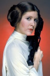 파일:Princessleiaheadwithgun-1-.jpg - 리브레 위키 Princessleiaheadwithgun-1-.jpg