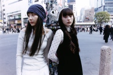 무브웨어 컬렉션 위드 세리나 & 소빈 | 무신사 무브웨어 컬렉션 위드 세리나 & 소빈