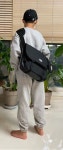 핍스(PEEPS) above messenger bag(black) - 사이즈 & 후기 | 무신사