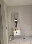밴웍스(VANNWORKS) 스포티 블록코어 브이넥 반팔 티셔츠 (VS0033) 블랙 - 사이즈 & 후기 | 무신사