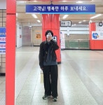 유니온블루(UNION BLUE) TWO TUCK WIDE SWEAT PANTS [KHAKI] - 사이즈 & 후기 | 무신사