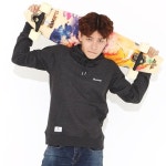 컬티브(CULTIVE) EMBROIDERY LOGO HOODIE (CHARCOAL) - 52,000 | 무신사 스토어