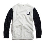 언로우(UNLOW) U-LOGO CREW NECK WHITE - 사이즈 & 후기 | 무신사 언로우(UNLOW)  U-LOGO CREW NECK WHITE - 사이즈 & 후기 | 무신사