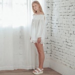 스테이 위드 미(STAY WITH ME) OFF THE SHOULDER SMOCK BLOUSE - 168,000 | 무신사 스토어