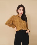 더 베리 띵(THE VERY THING) T/loose fit leopard blouse_MT - 34,300원 | 무신사 스토어