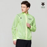 데상트(DESCENTE) 남성 러닝 축광 바람막이 (S0121RWB32) - 249,000원 | 무신사 스토어
