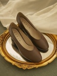 에델나인(EDEL9) Lev pumps_choco brown - 198,000 | 무신사 스토어